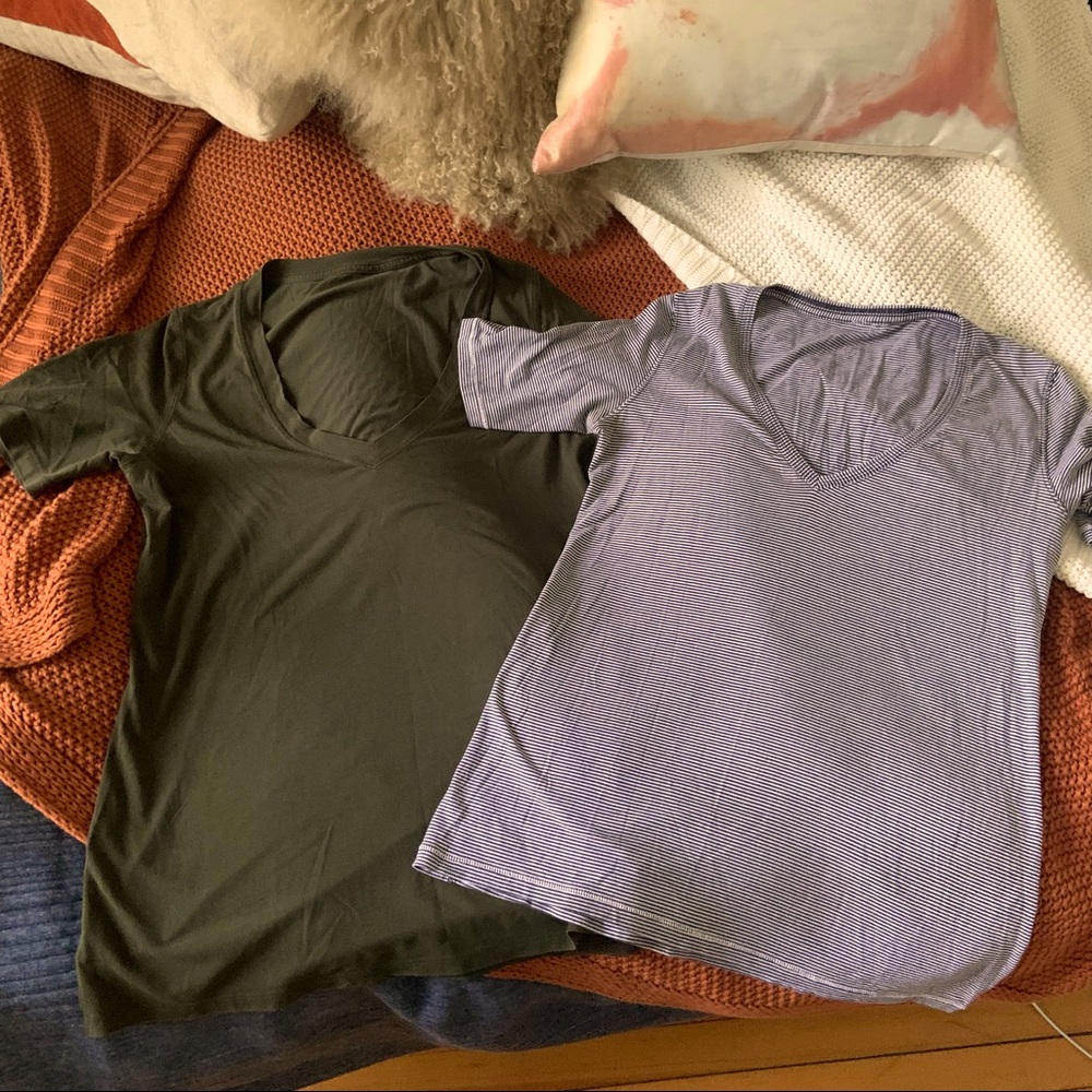 Lululemon T-Shirt Bundle - Size 6 ✨
